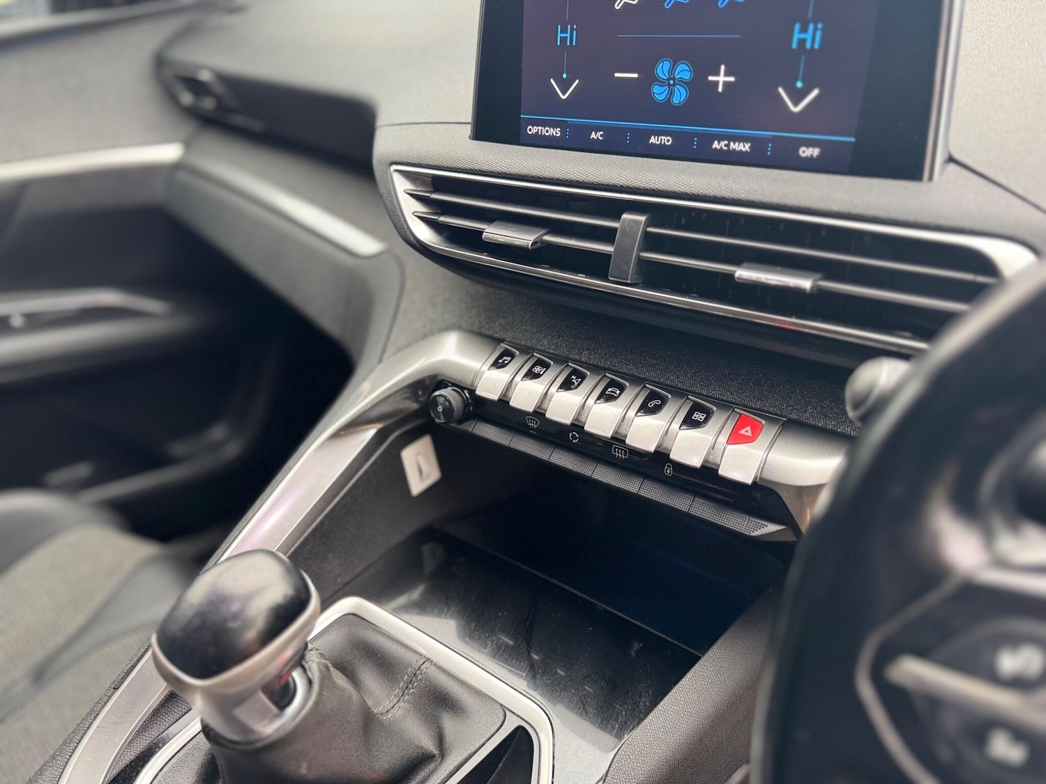 Used Peugeot 3008 2019 for sale - 76424439: Photo 35