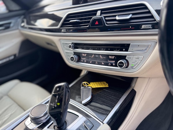 Used BMW 7 Series 2015 for sale - 75552457: Photo 38