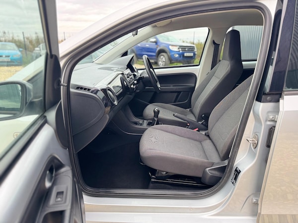 Used Volkswagen up! 2015 for sale - 76239272: Photo 11