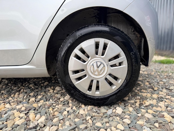 Used Volkswagen up! 2015 for sale - 76239272: Photo 14