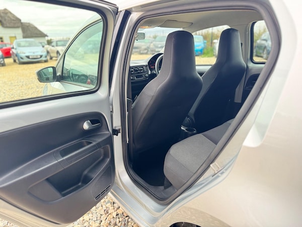 Used Volkswagen up! 2015 for sale - 76239272: Photo 18