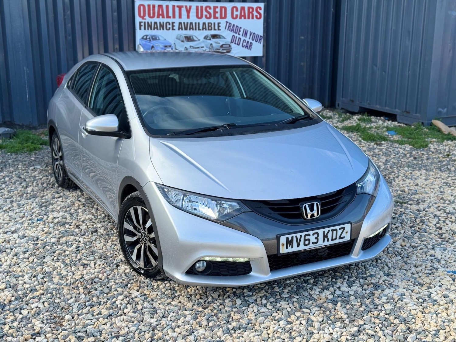 Used Honda Civic 2013 for sale - 76122430: Photo 1