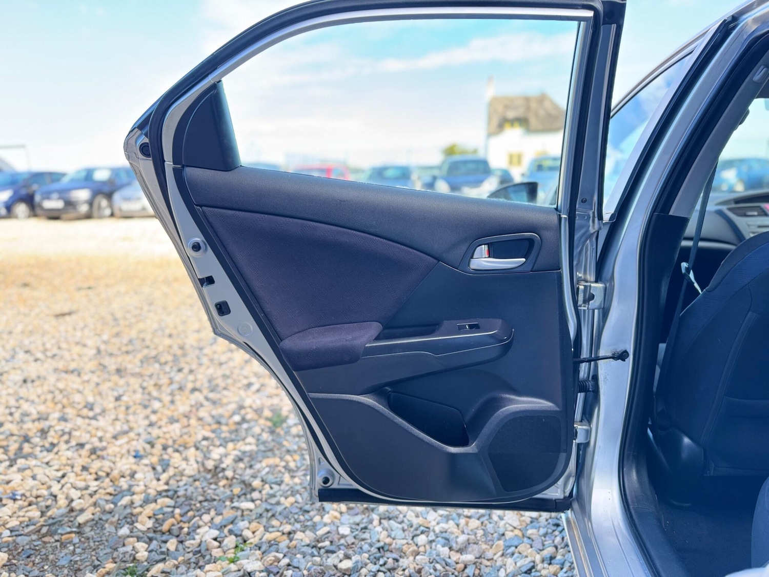 Used Honda Civic 2013 for sale - 76122430: Photo 16