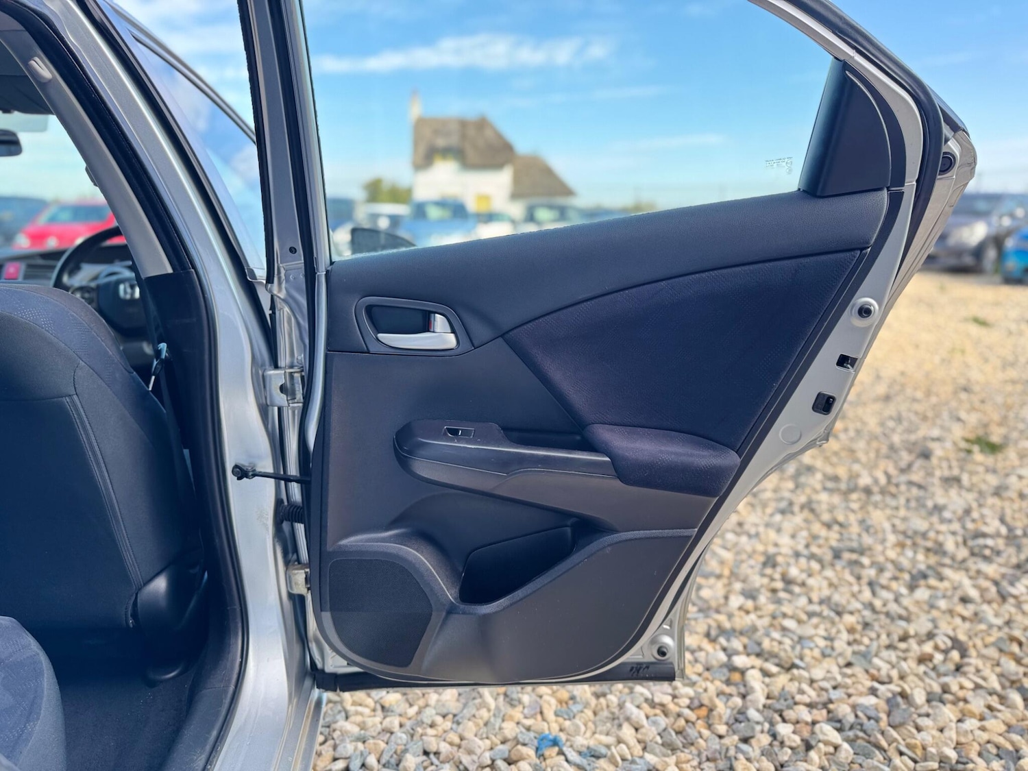 Used Honda Civic 2013 for sale - 76122430: Photo 21