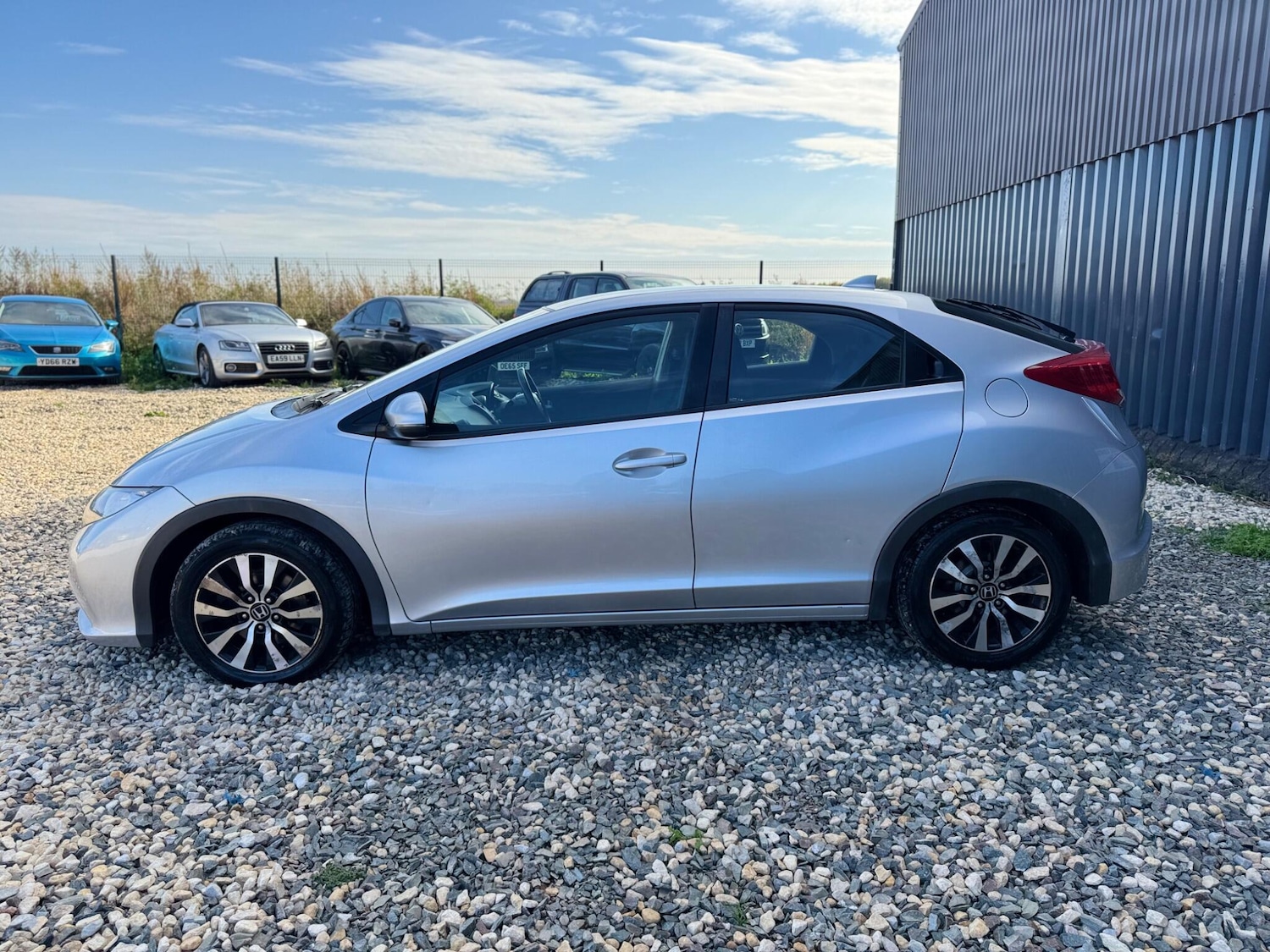Used Honda Civic 2013 for sale - 76122430: Photo 8