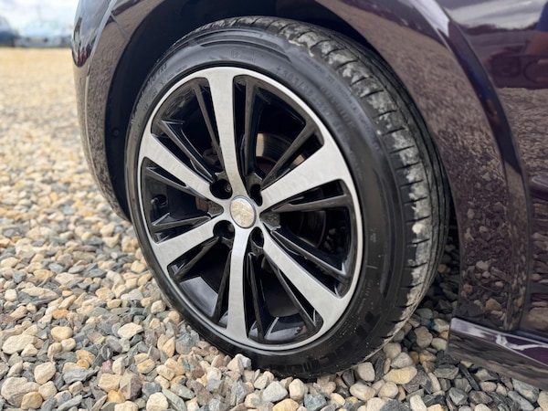 Used Peugeot 208 2014 for sale - 75400852: Photo 25