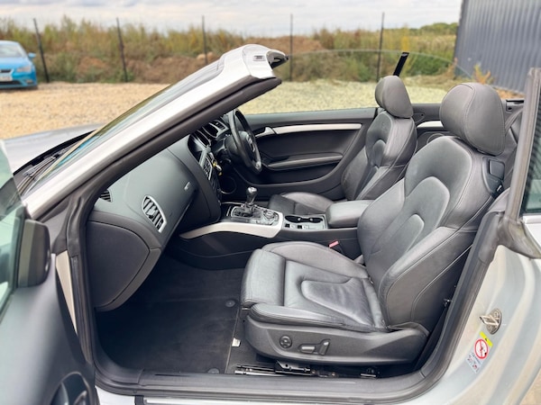 Used Audi A5 Cabriolet 2009 for sale - 75402044: Photo 10