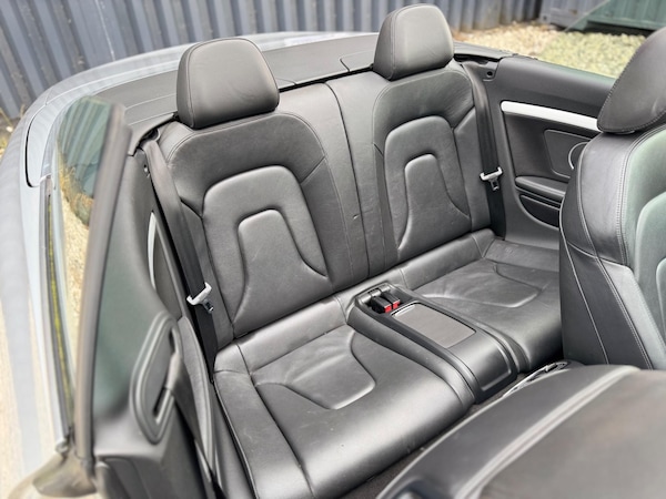 Used Audi A5 Cabriolet 2009 for sale - 75402044: Photo 20