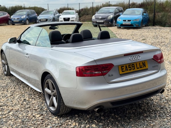 Used Audi A5 Cabriolet 2009 for sale - 75402044: Photo 9