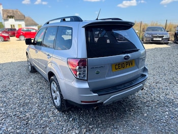 Used Subaru Forester 2010 for sale - 75609460: Photo