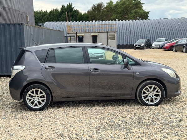Used Toyota Verso 2009 for sale - 74787763: Photo 12