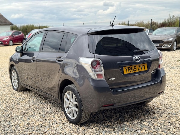 Used Toyota Verso 2009 for sale - 74787763: Photo 9