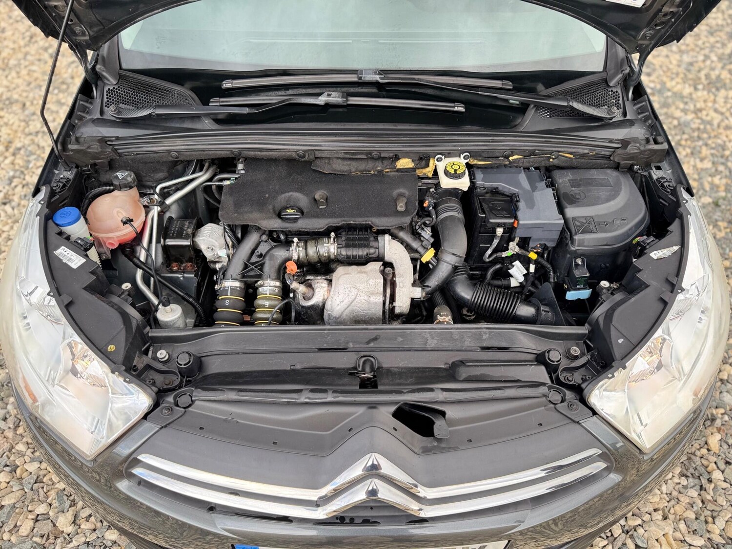 Vehicle 33