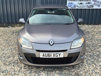 Used Renault Megane 2011 for sale - 75991084: Photo 4