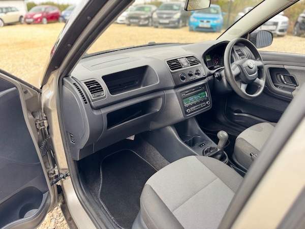 Used Skoda Fabia 2012 for sale - 74441697: Photo 12