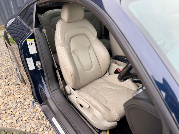 Used Audi TT 2010 for sale - 76282729: Photo 21
