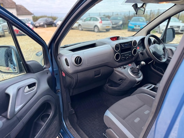 Used Citroen Berlingo 2010 for sale - 76295063: Photo 11