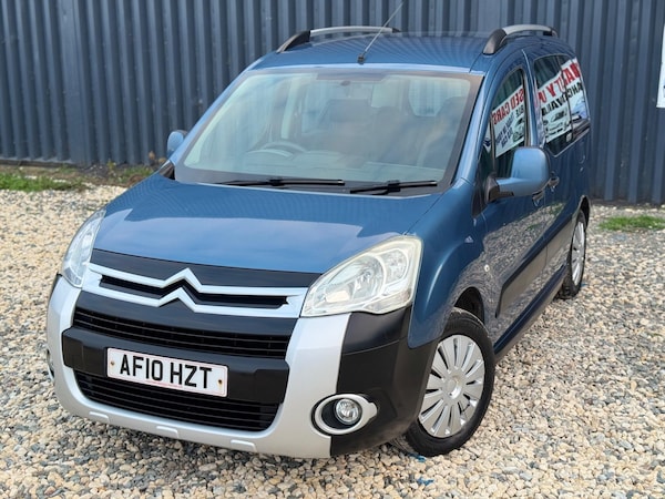 Used Citroen Berlingo 2010 for sale - 76295063: Photo 2