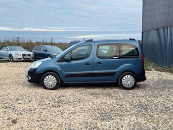 Used Citroen Berlingo 2010 for sale - 76295063: Photo 4