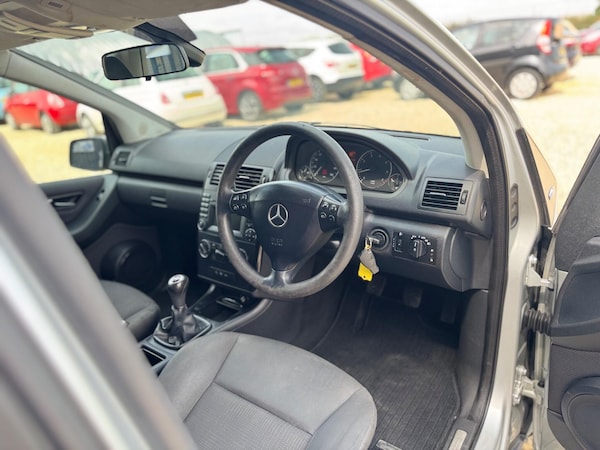 Used Mercedes-Benz A-Class 2009 for sale - 73039471: Photo 23
