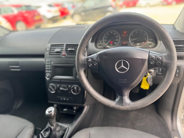 Used Mercedes-Benz A-Class 2009 for sale - 73039471: Photo 27