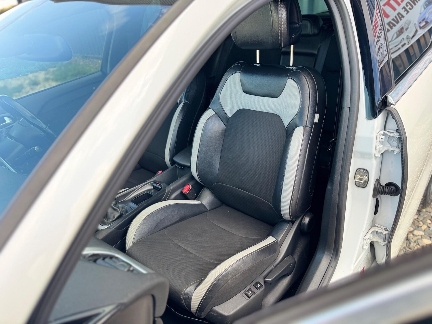 Used Citroen DS4 2011 for sale - 76137345: Photo 13