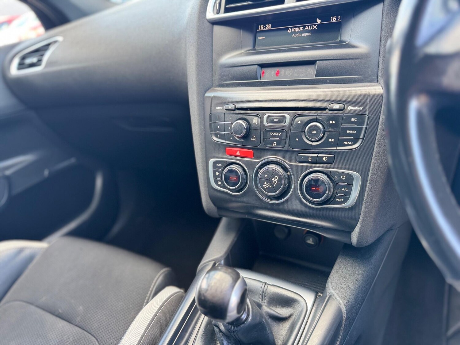 Used Citroen DS4 2011 for sale - 76137345: Photo 33