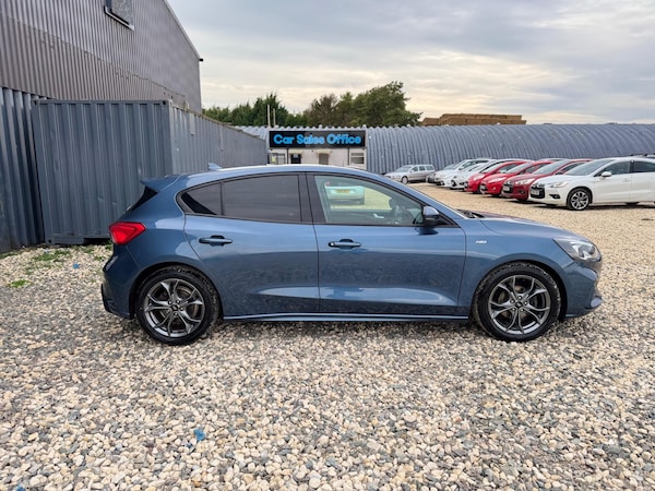 Used Ford Focus 2020 for sale - 76158474: Photo 10