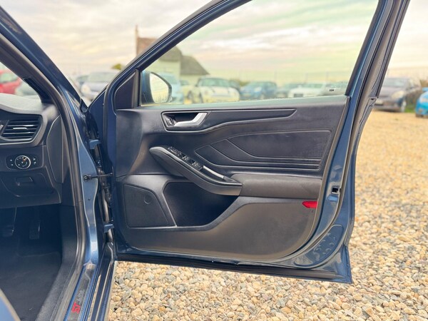 Used Ford Focus 2020 for sale - 76158474: Photo 25
