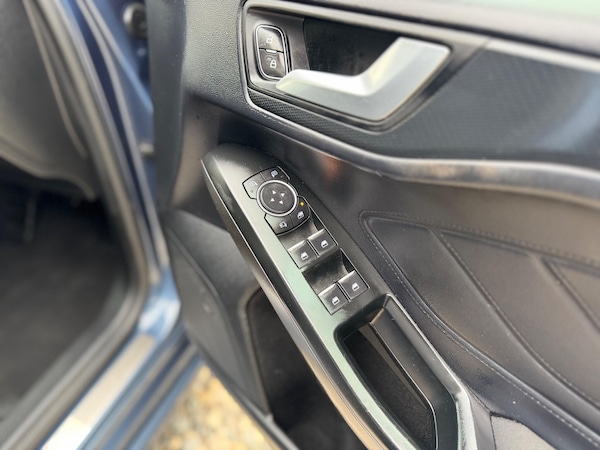 Used Ford Focus 2020 for sale - 76158474: Photo 35