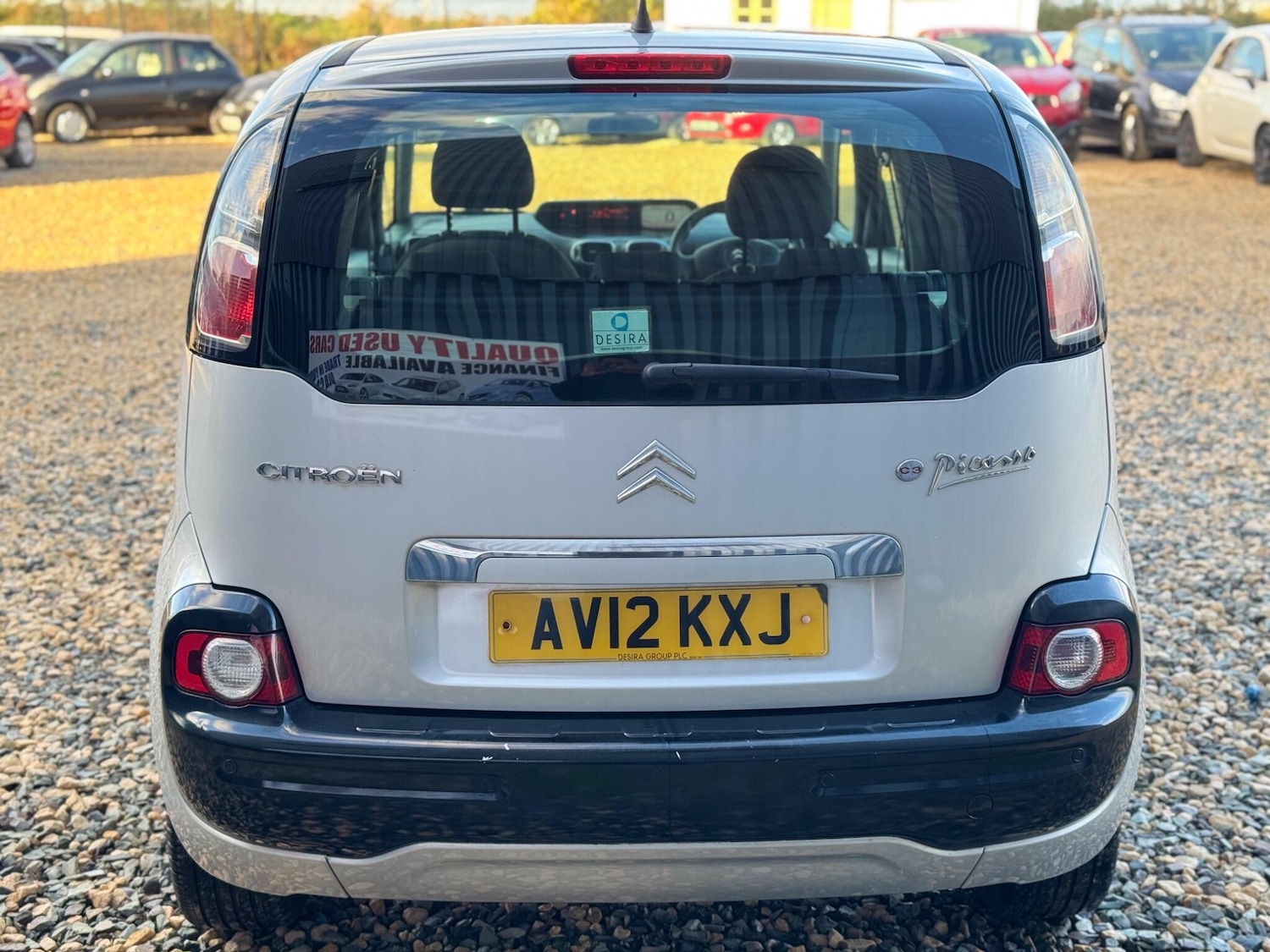 Used Citroen C3 Picasso 2012 for sale - 76388045: Photo 10