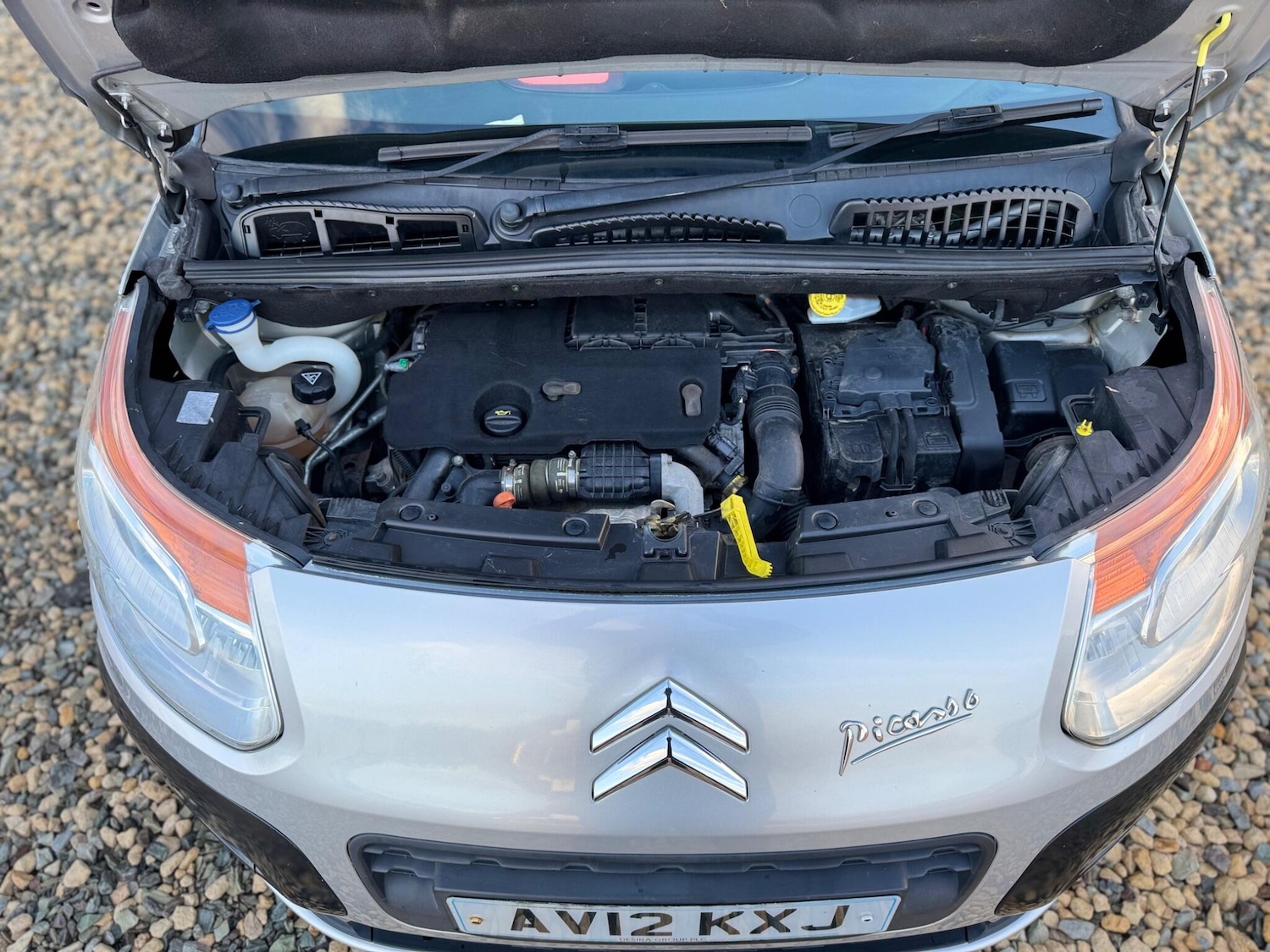 Used Citroen C3 Picasso 2012 for sale - 76388045: Photo 32