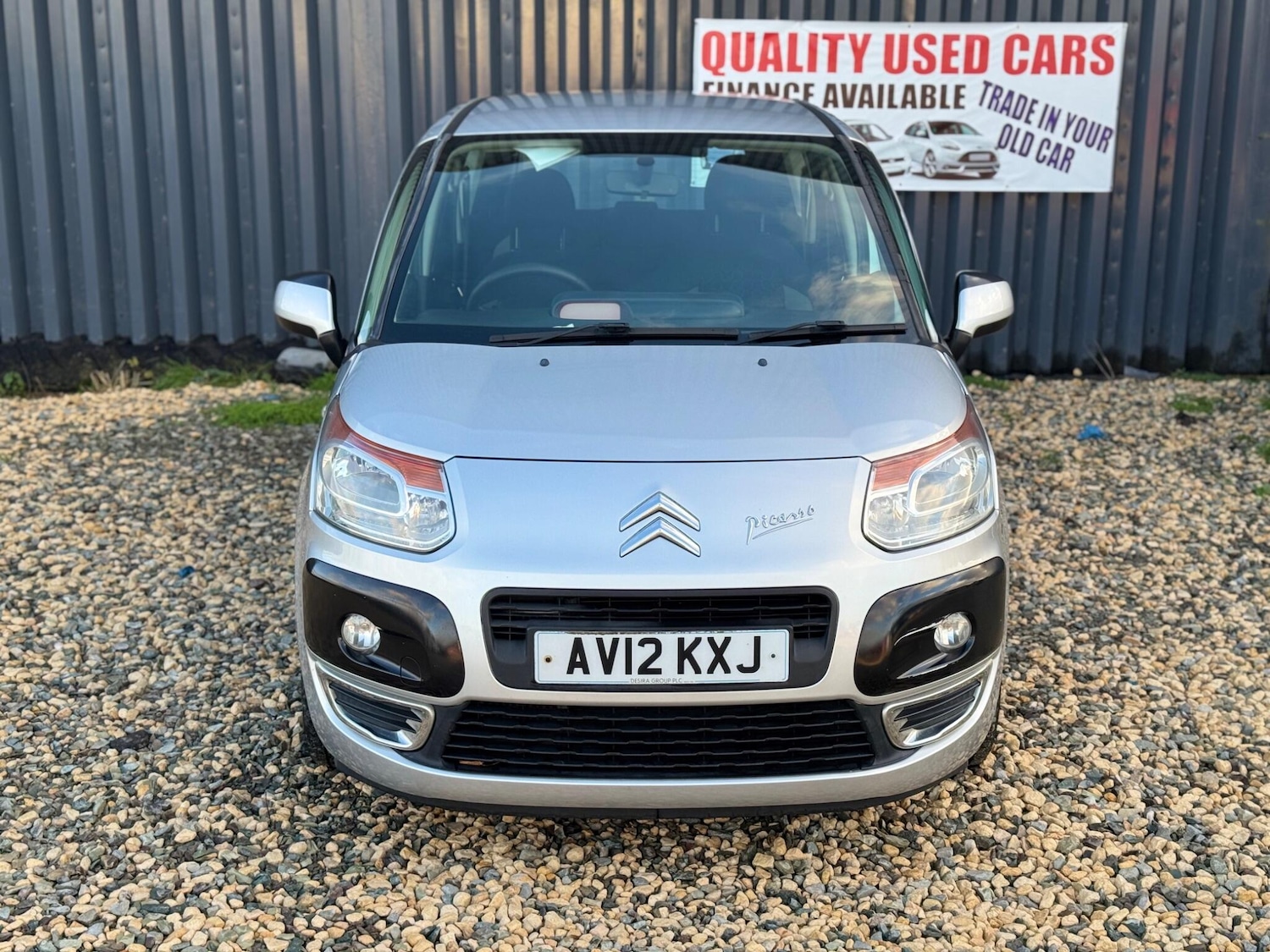 Used Citroen C3 Picasso 2012 for sale - 76388045: Photo 4