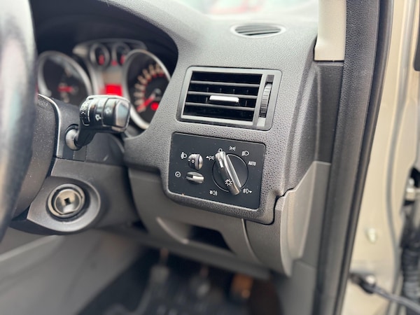 Used Ford Kuga 2008 for sale - 76307711: Photo 36
