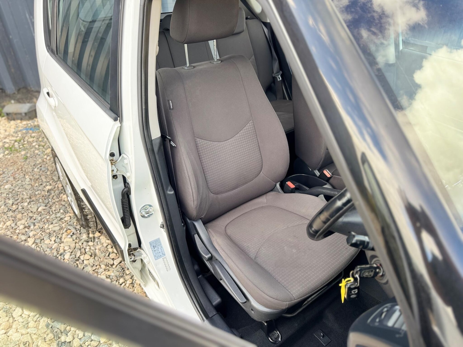 Vehicle 29