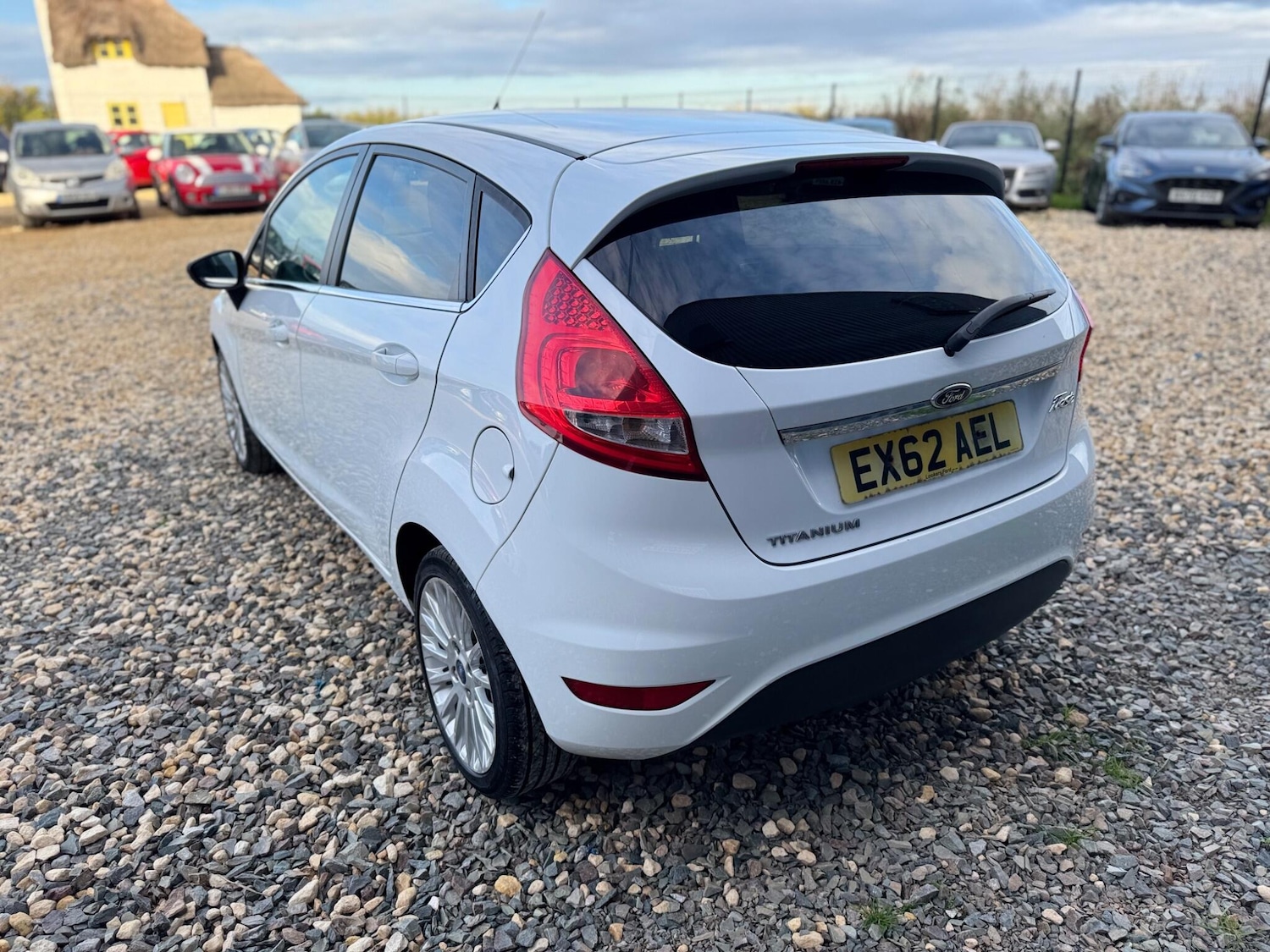 Used Ford Fiesta 2012 for sale - 76377790: Photo 7