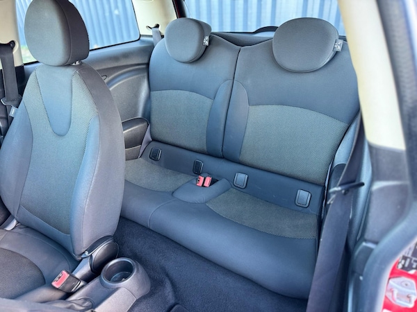 Used MINI Hatch 2010 for sale - 76296100: Photo 16