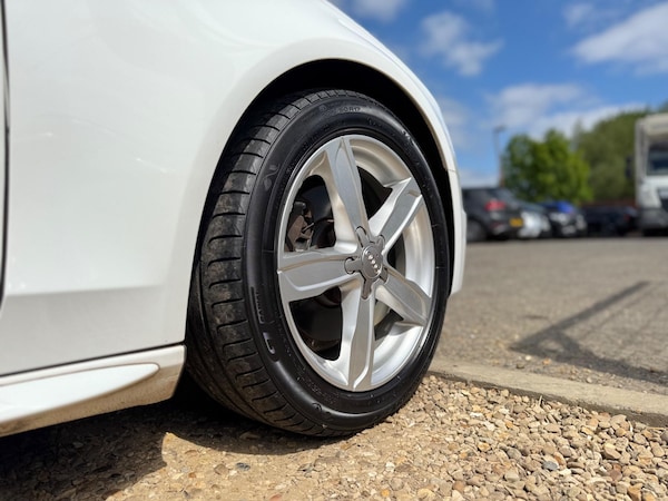 Used Audi A4 Avant 2023 for sale - 74738175: Photo 37