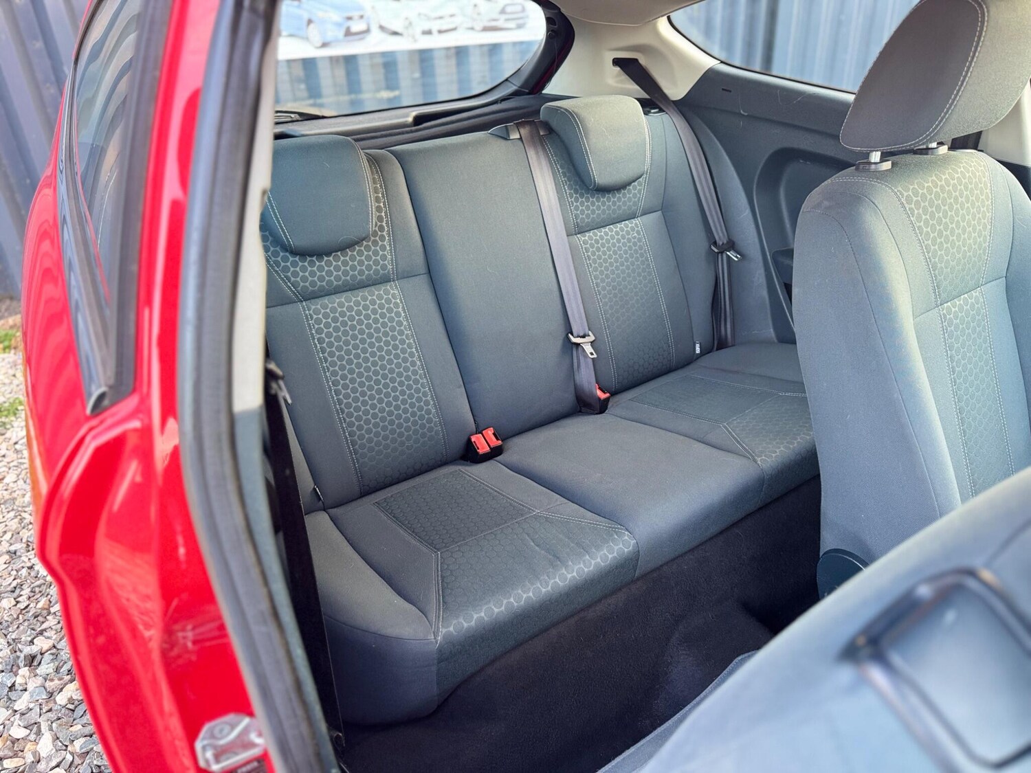 Used Ford Fiesta 2012 for sale - 76137406: Photo 24