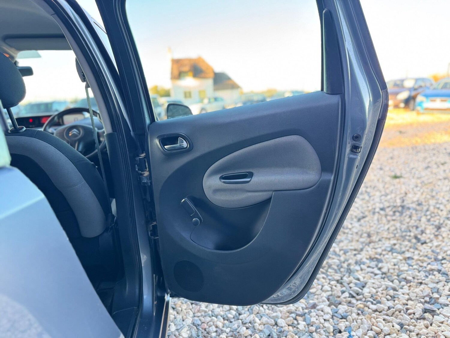 Vehicle 21