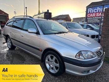 Used Toyota Avensis 2002 for sale - 76745055: Photo