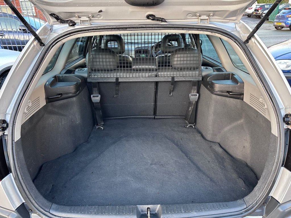 Used Toyota Avensis 2002 for sale - 76745055: Photo 20