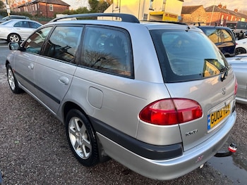 Used Toyota Avensis 2002 for sale - 76745055: Photo