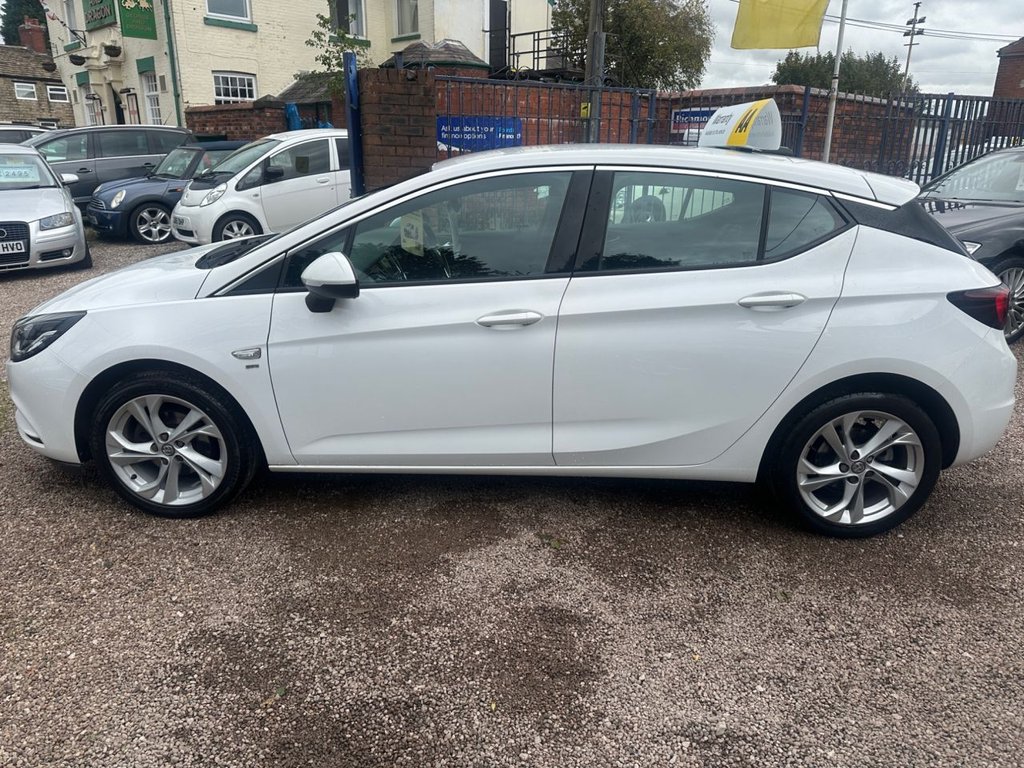 Used Vauxhall Astra 2017 for sale - 76203440: Photo 6