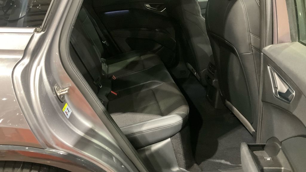 Used Audi Q4 e-tron 2021 for sale - 77212805: Photo 10