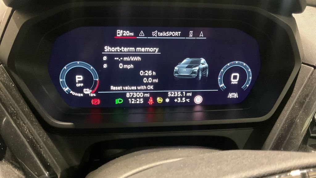 Used Audi Q4 e-tron 2021 for sale - 77212805: Photo 12