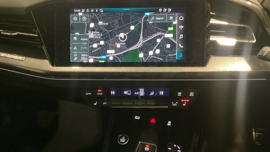 Used Audi Q4 e-tron 2021 for sale - 77212805: Photo 13