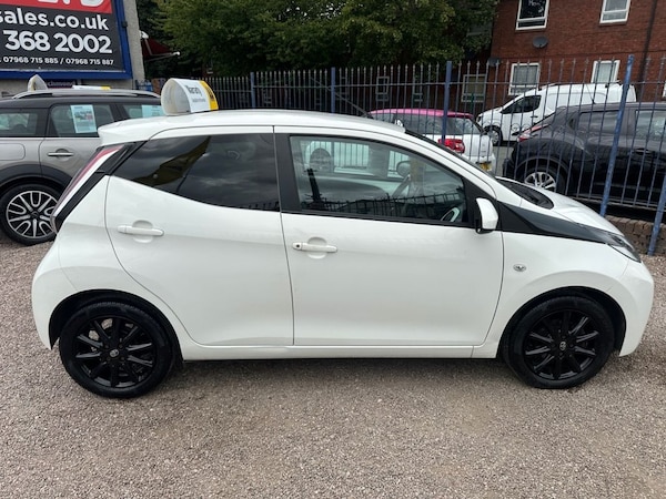 Used Toyota AYGO 2018 for sale - 75716283: Photo 5