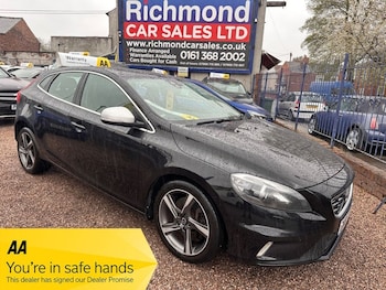 Used Volvo V40 2016 for sale - 78181539: Photo