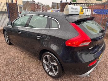Used Volvo V40 2016 for sale - 78181539: Photo